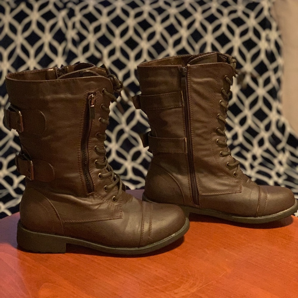 Women’s 6.5 boots